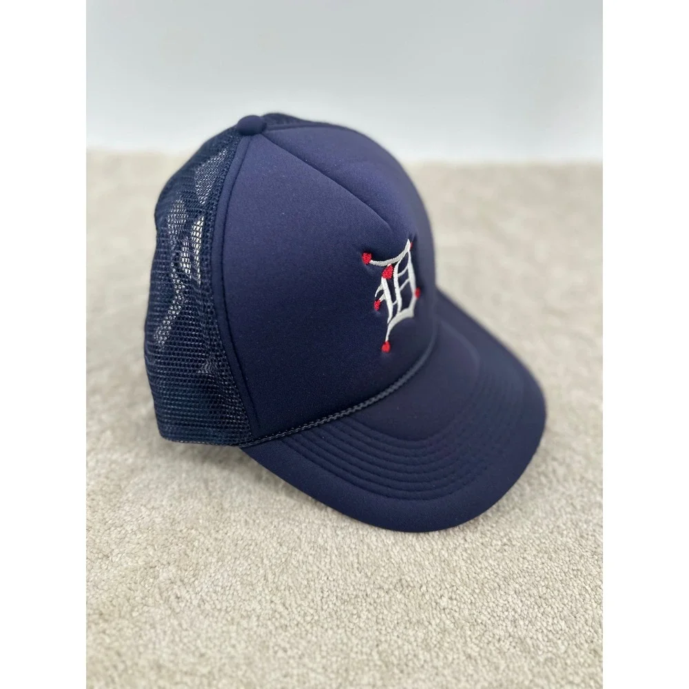 Detroit Baseball Hat Cap Snap Back Navy Trucker Embroidered Hearts D Logo NISSUN